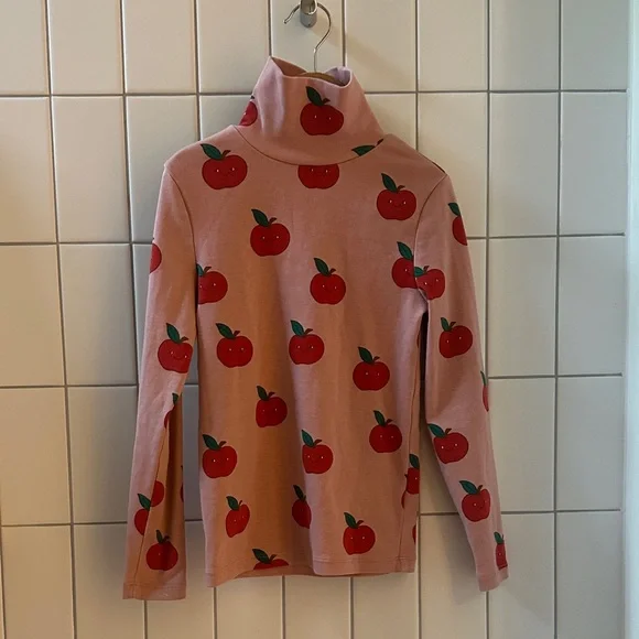 EUC Mini Boden Apple Print turtleneck, super cute size 7-8. - Picture 4 of 7